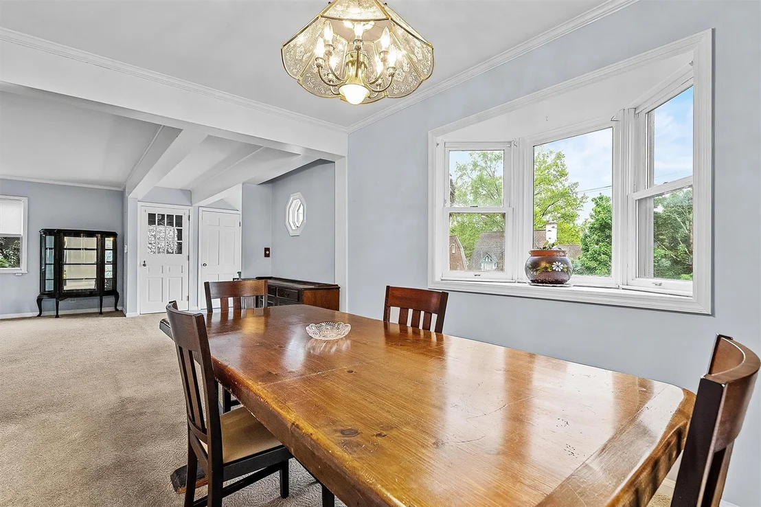 Photo of 16 Garretson Road