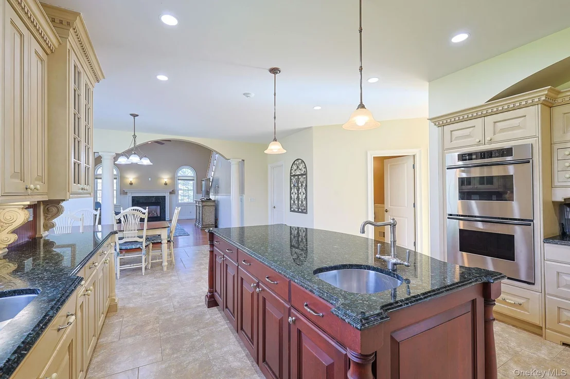 Photo of 27 Kaitlin Drive