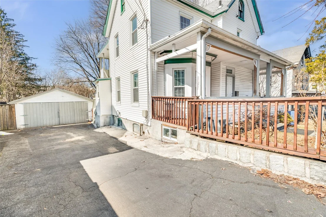 Photo of 514 N Division Street