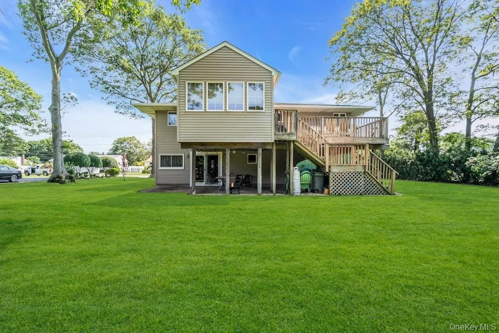 Photo of 174 Division Avenue