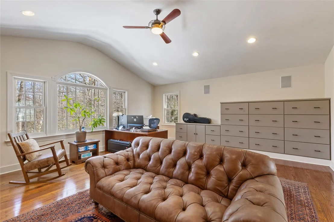 Photo of 12 Fox Ridge Road