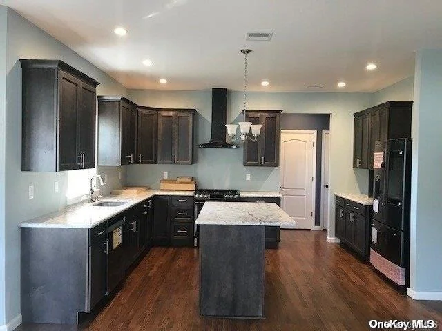 Photo of Lot 75 B Oak Street