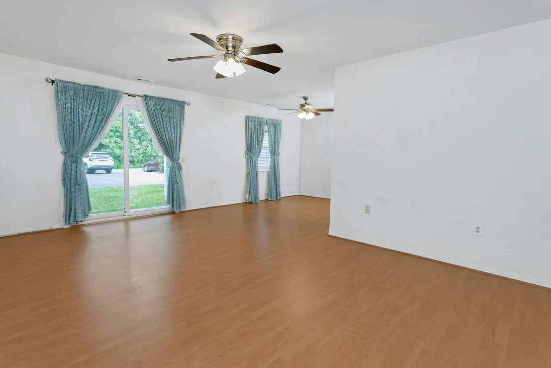 Photo of Unit C at 800 Commons Way
