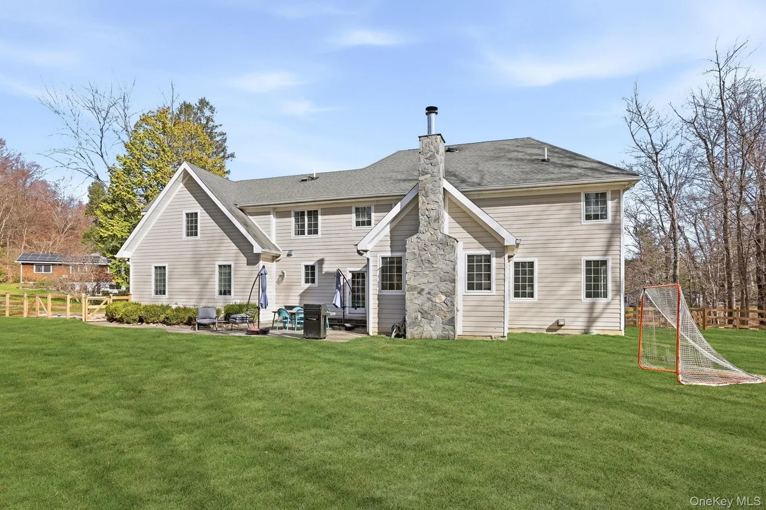 Photo of 16 Hall Road