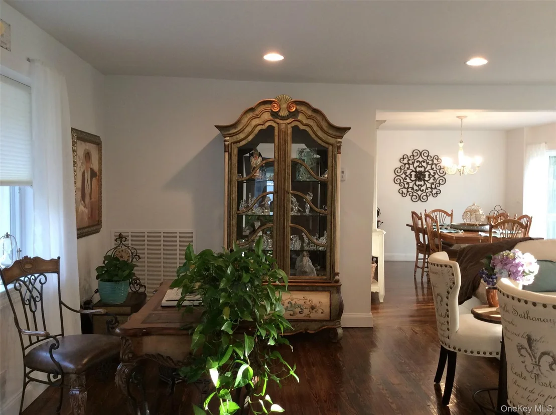 Photo of 107 Pine Hill Road