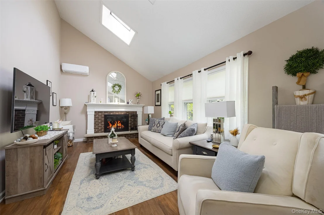 Photo of 6 Grapevine Place