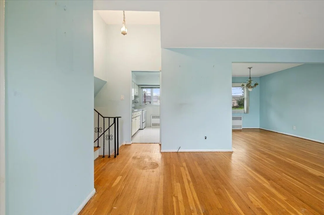 Photo of 16 Bradley Street
