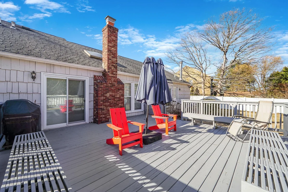 Photo of 26 Oak Meadow Road