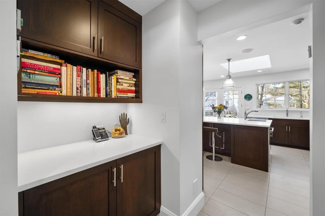 Photo of 33 Cushman Road