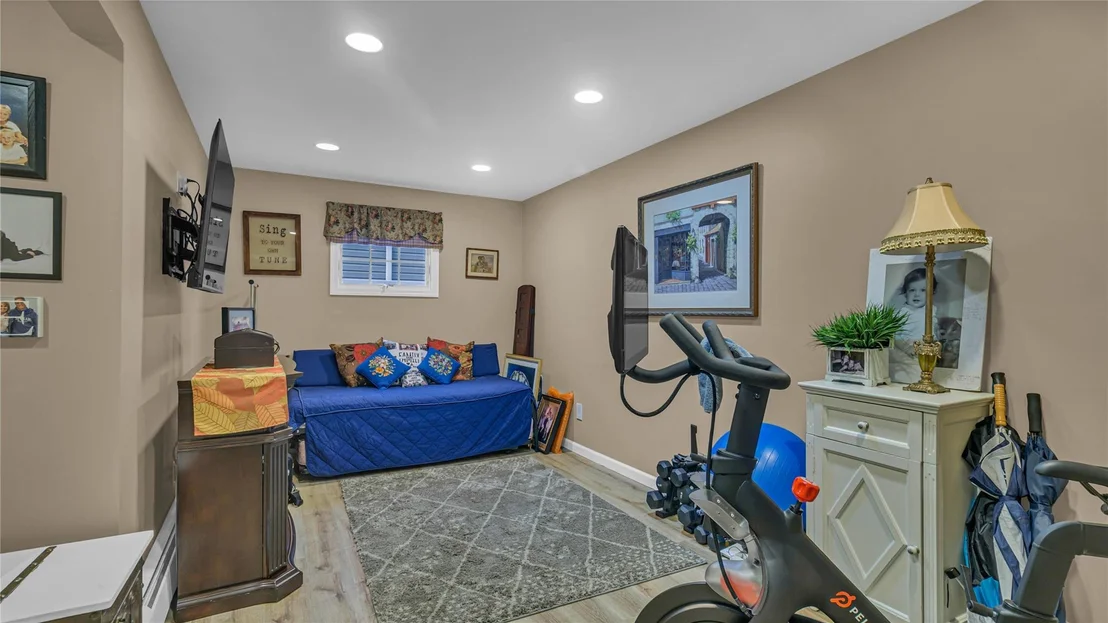 Photo of 2744 Ellen Road