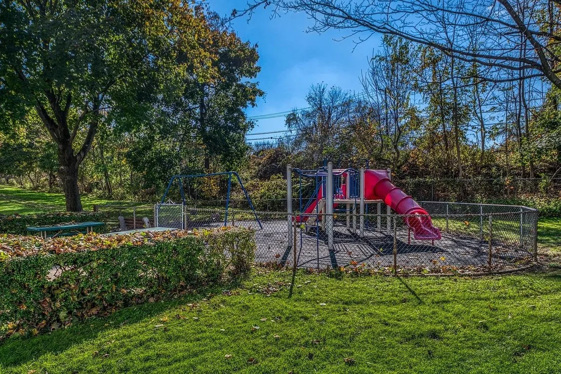 Photo of Unit B at 23 Avon Circle