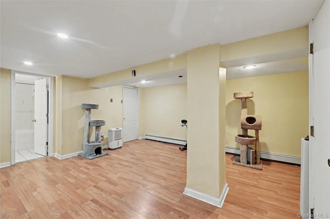 Photo of 74 Longfellow Drive