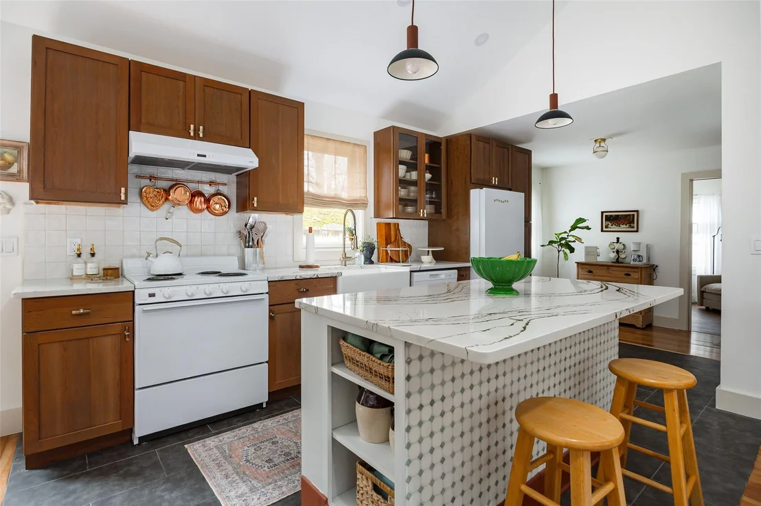 Photo of 6 De Laval Place