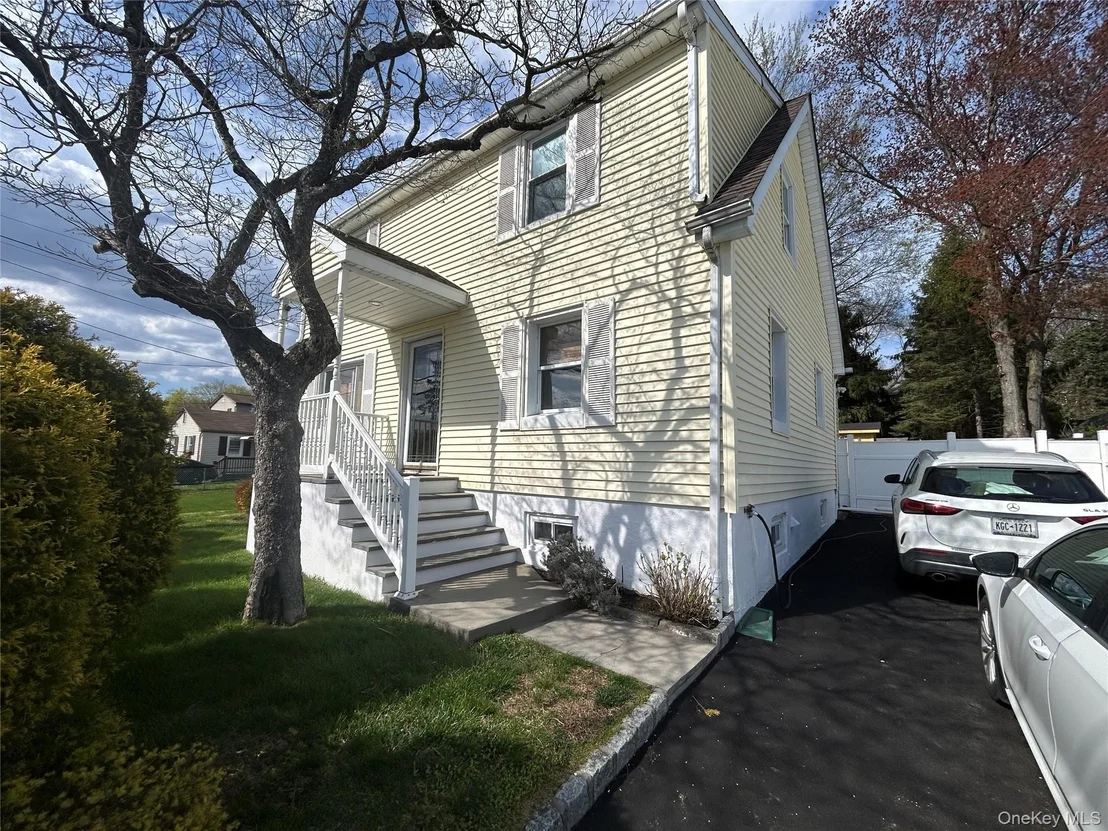 Photo of 123 14th Street