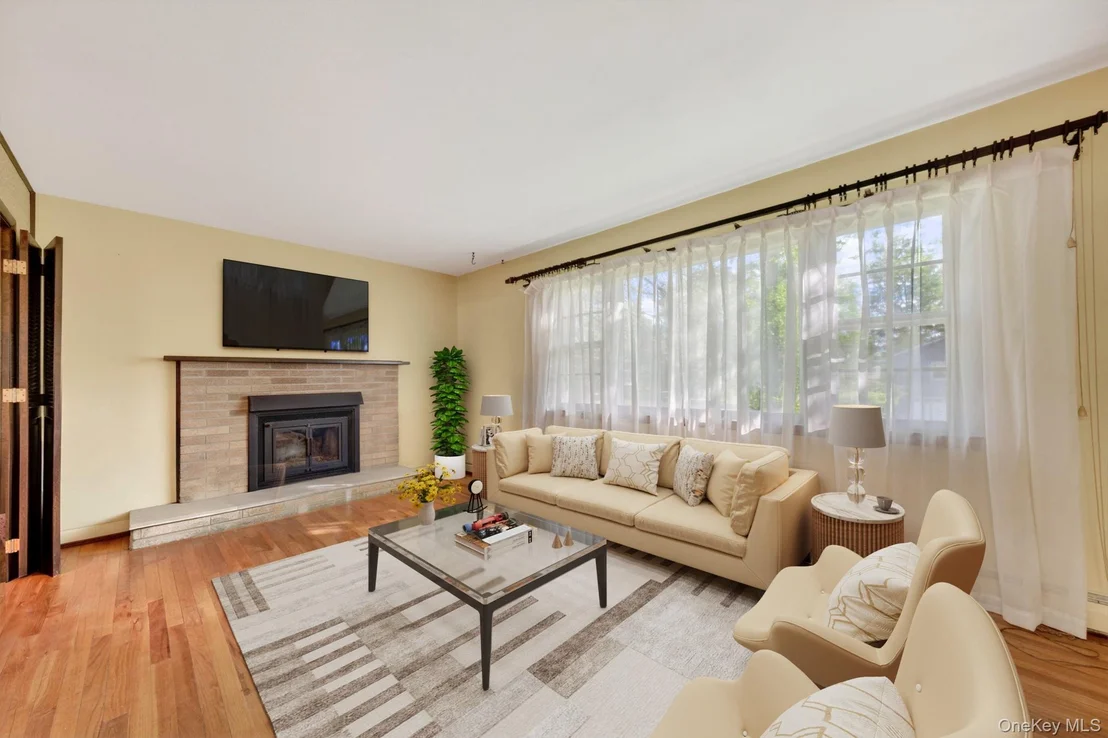 Photo of 2 Gary Place