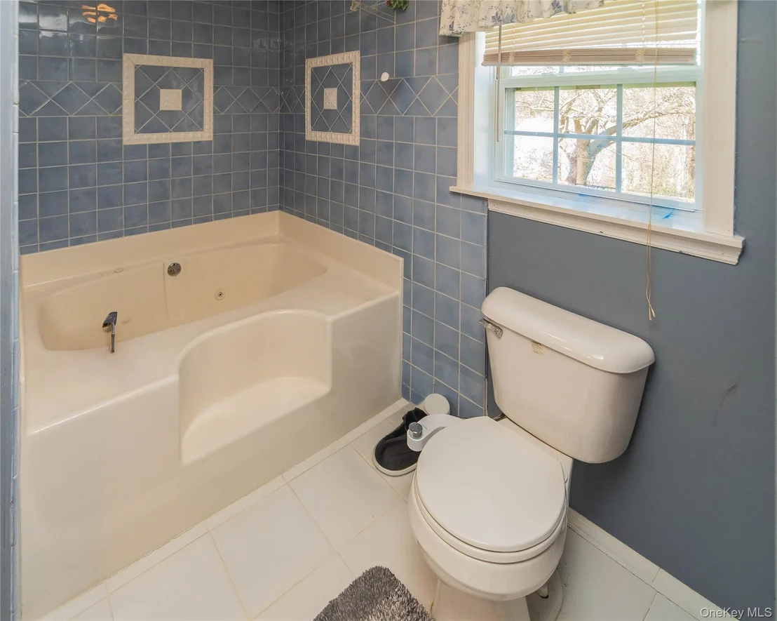 Photo of 19 Biscayne Blvd