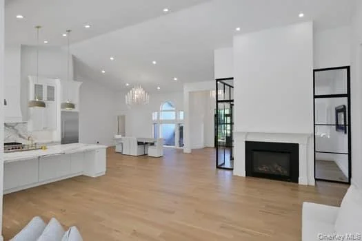 Photo of 14 Far Horizons Drive