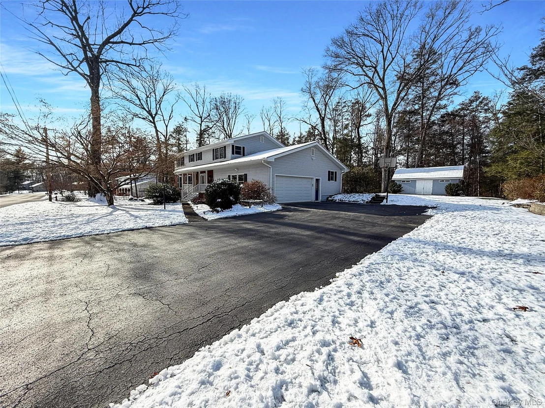 Photo of 31 Pleasant Ridge Drive