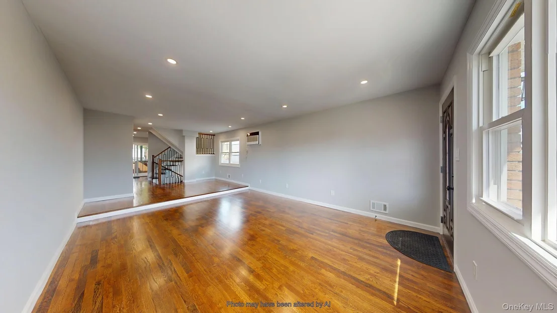 Photo of 8 Thayer Place