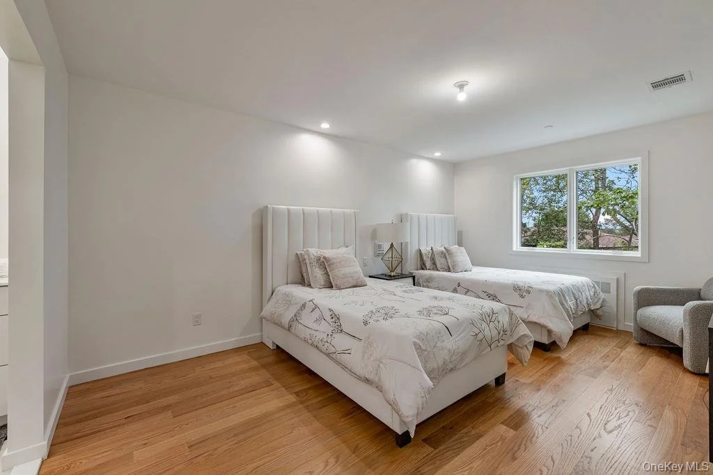 Photo of Unit 203 at 17 Union Road