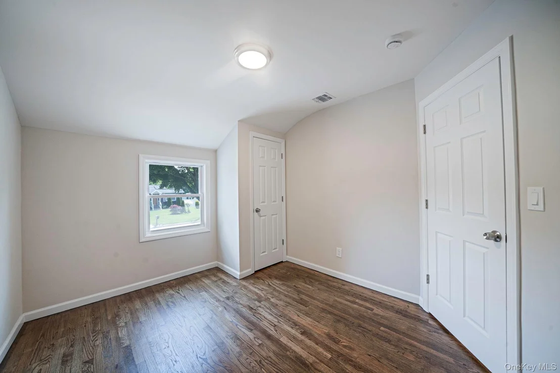 Photo of 610 Americus Avenue