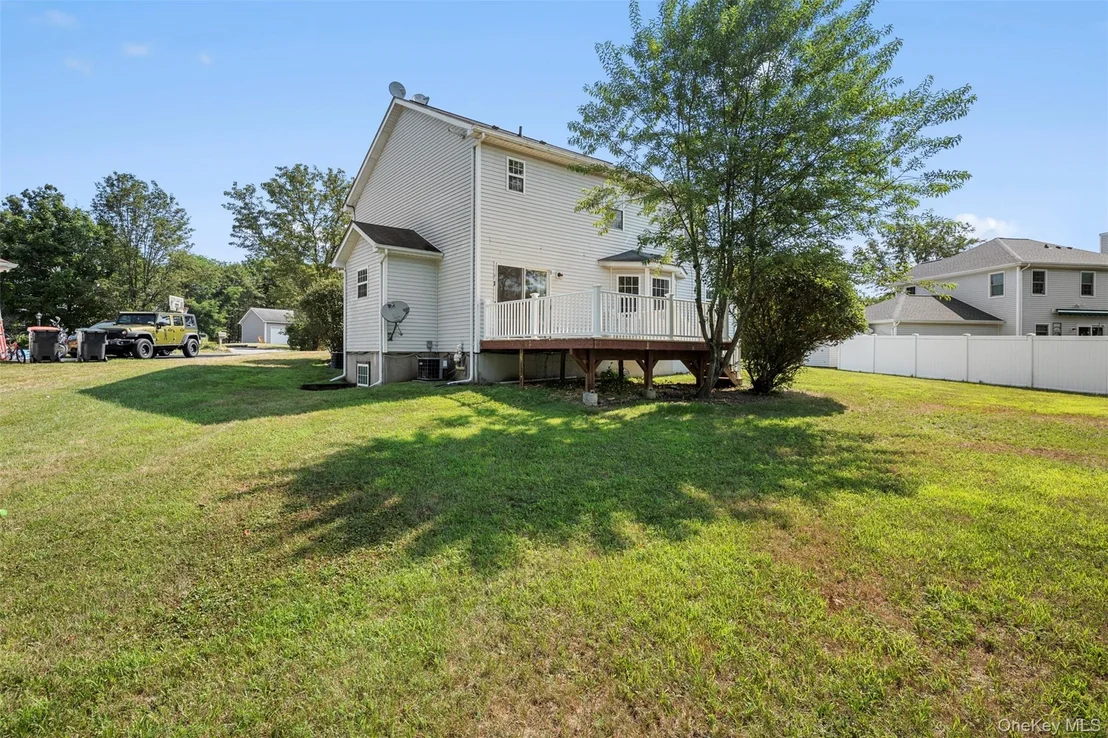 Photo of 5 Rockcrest Place