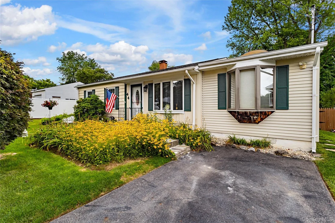 Photo of 44 Fairfax Road
