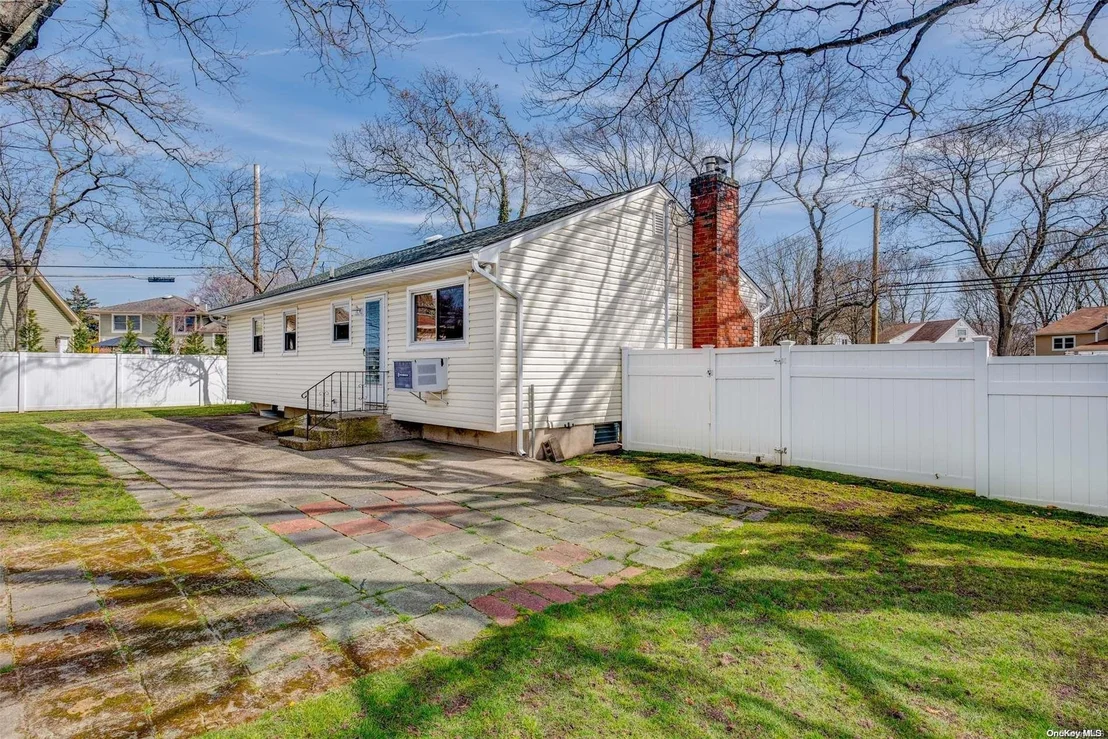 Photo of 161 Timberpoint Road
