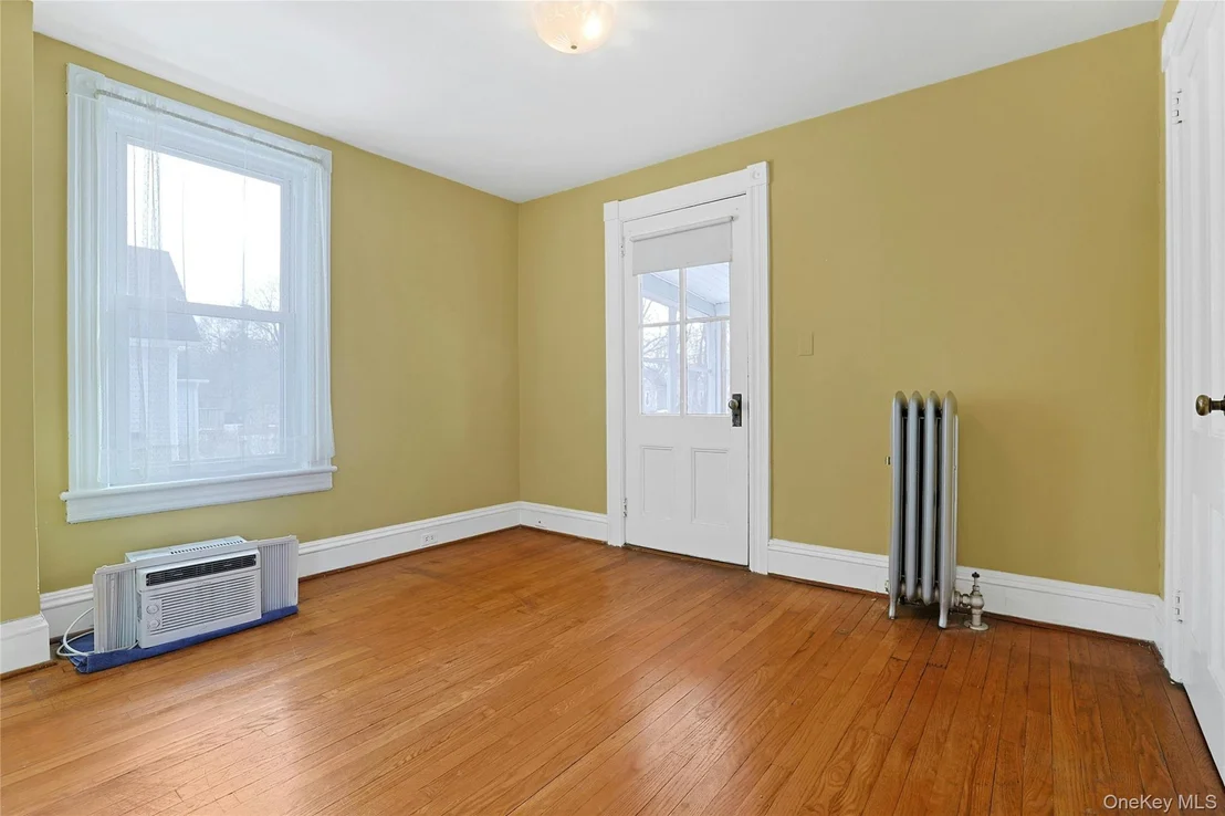 Photo of 9 Clinton Place