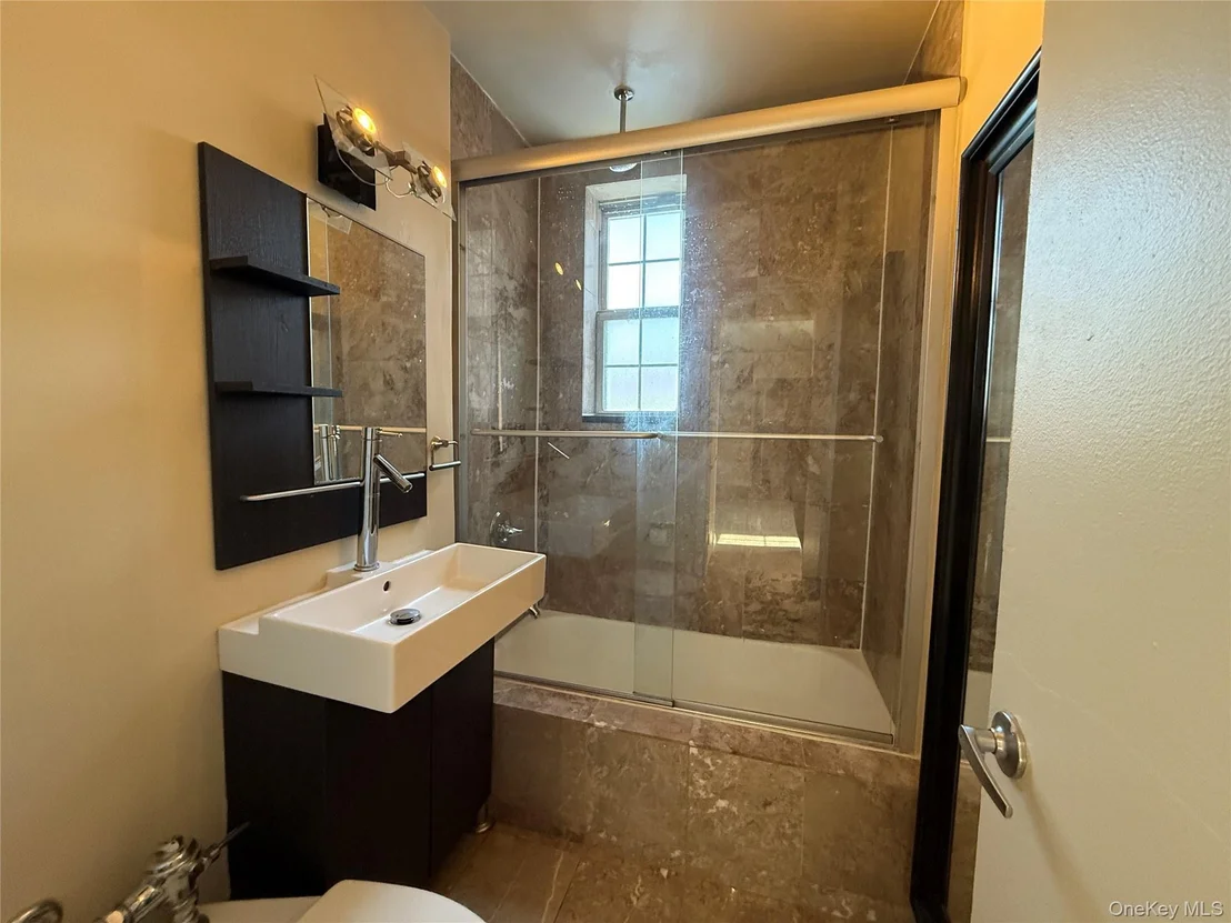 Photo of Unit B38 at 796 Bronx River Road