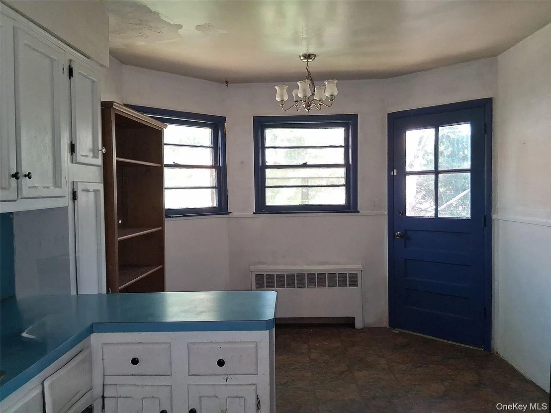 Photo of 1036 Furth Road