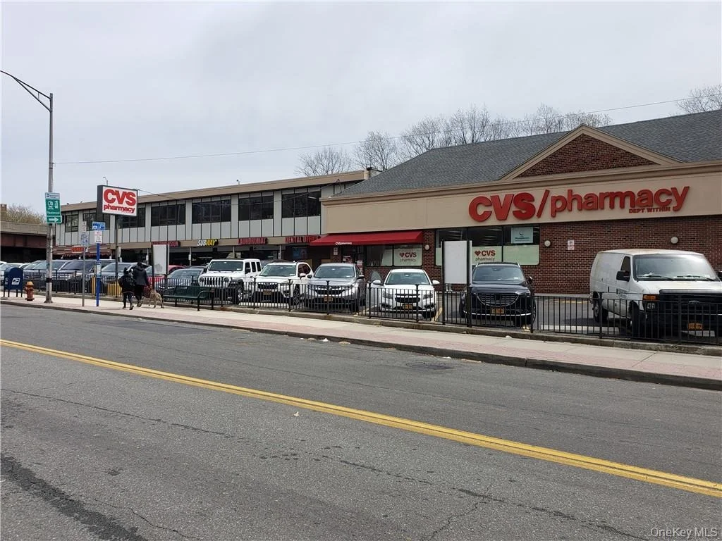 Photo of Unit 1C at 811 Bronx River Road