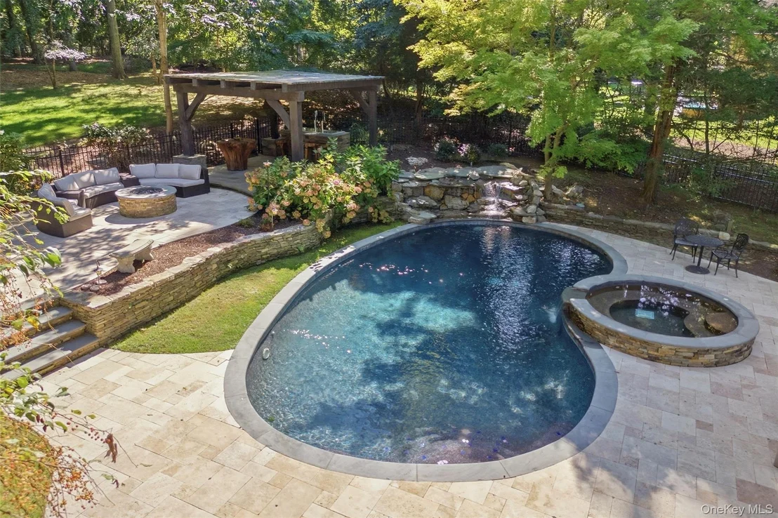 Photo of 1 Evans Lane