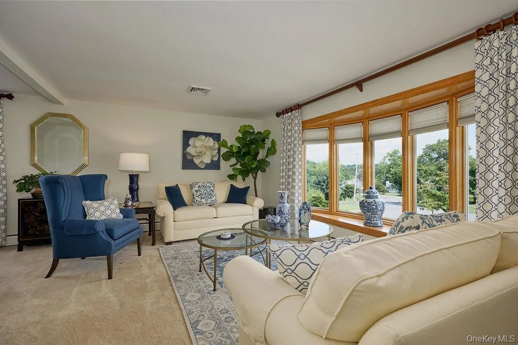 Photo of 8 Carroll Drive