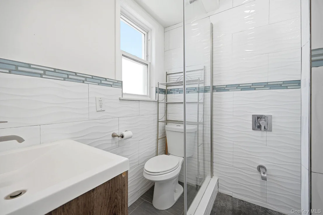 Photo of 4000 Pratt Avenue