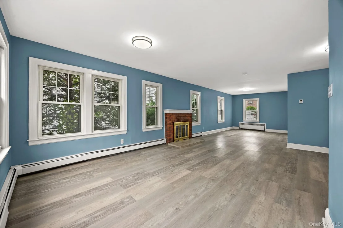 Photo of 425 Marcellus Road