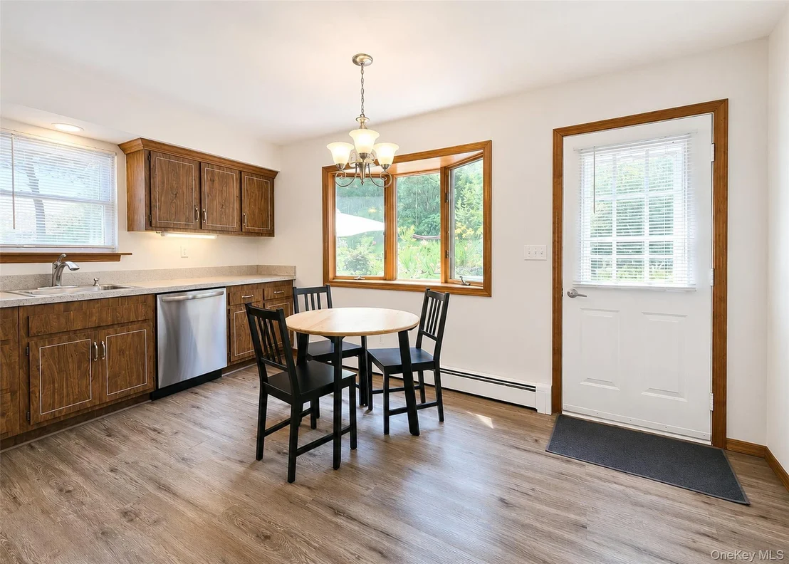 Photo of 46 Peconic Street
