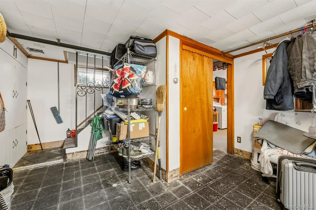 Photo of 176 Broadway