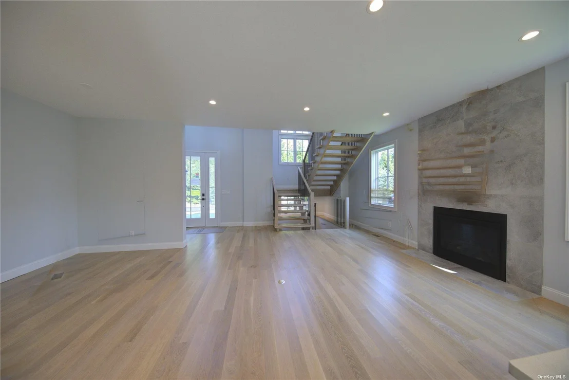 Photo of 6 Crystal Mews Lane