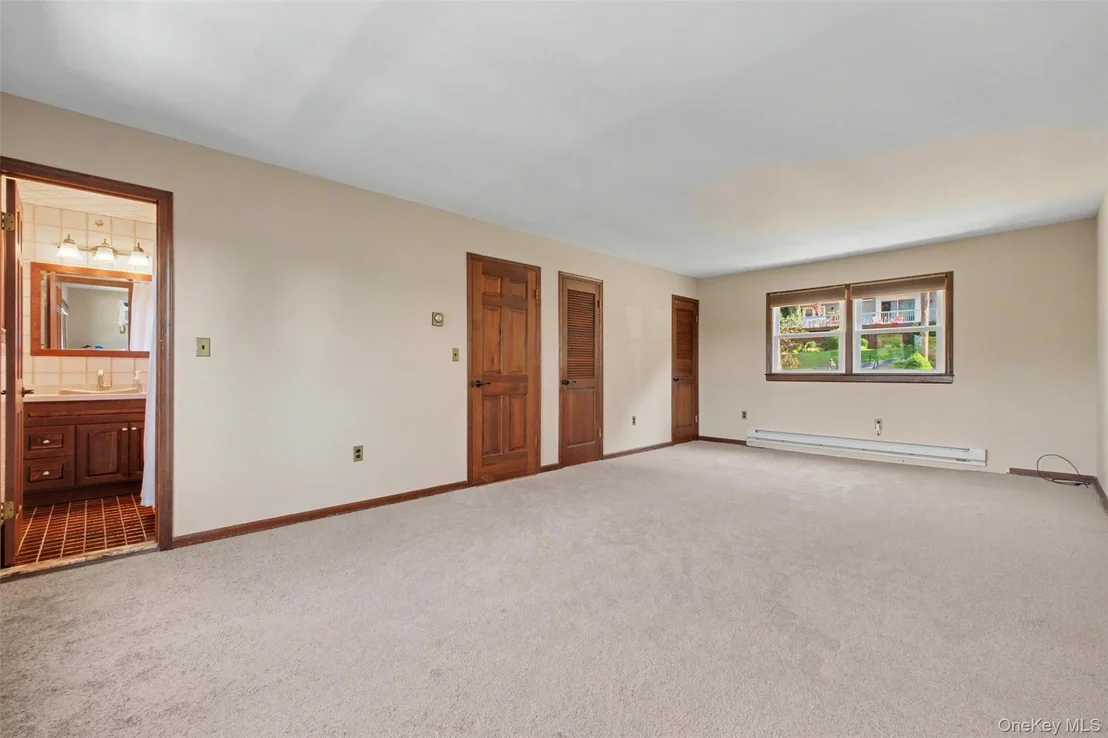 Photo of 33 Grandview Drive