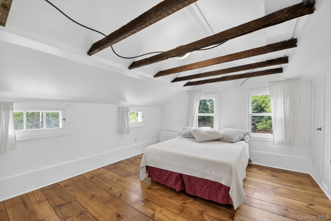 Photo of 26 Fishkill Road
