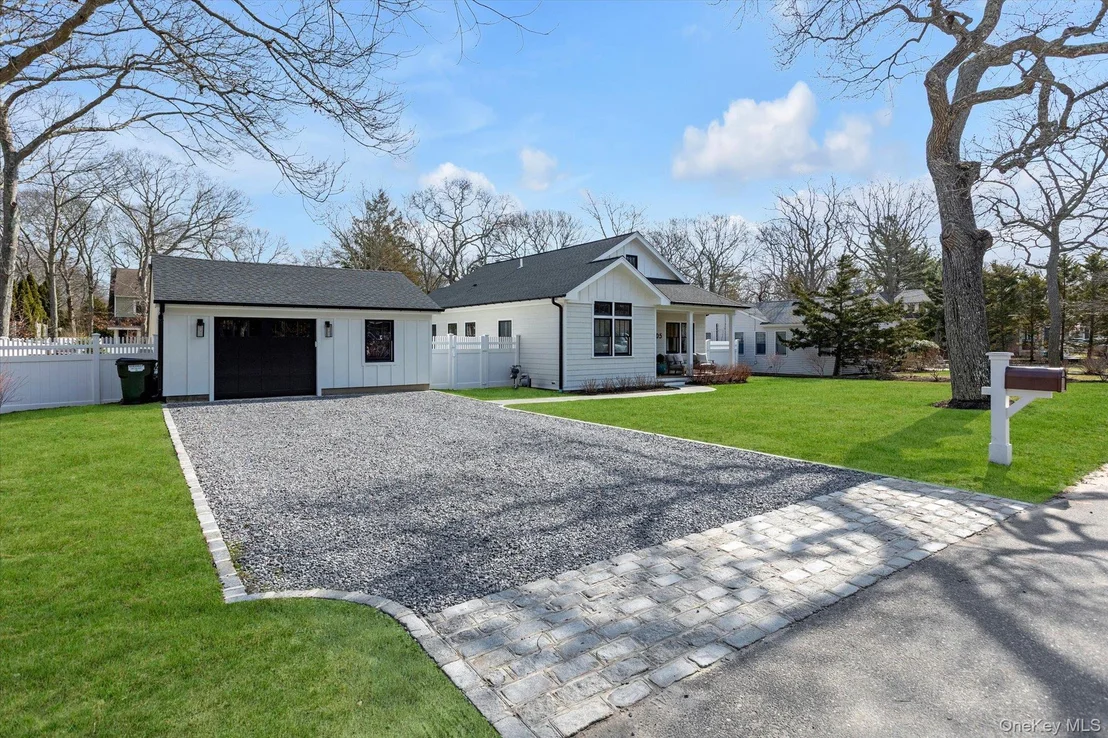 Photo of 1305 Sigsbee Road