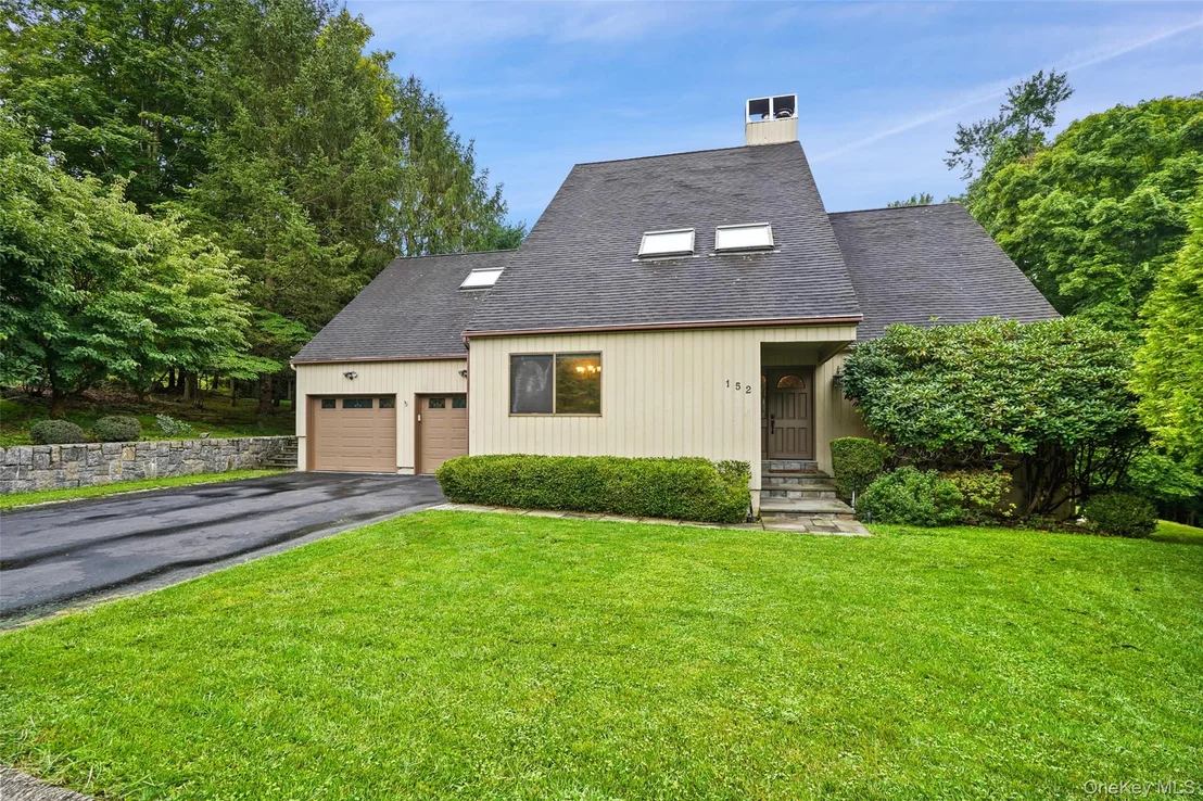 Photo of 152 Arbor Crest