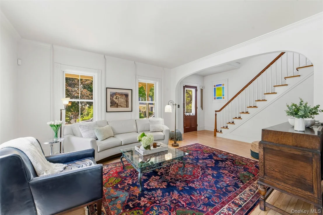 Photo of 215 Walnut Street