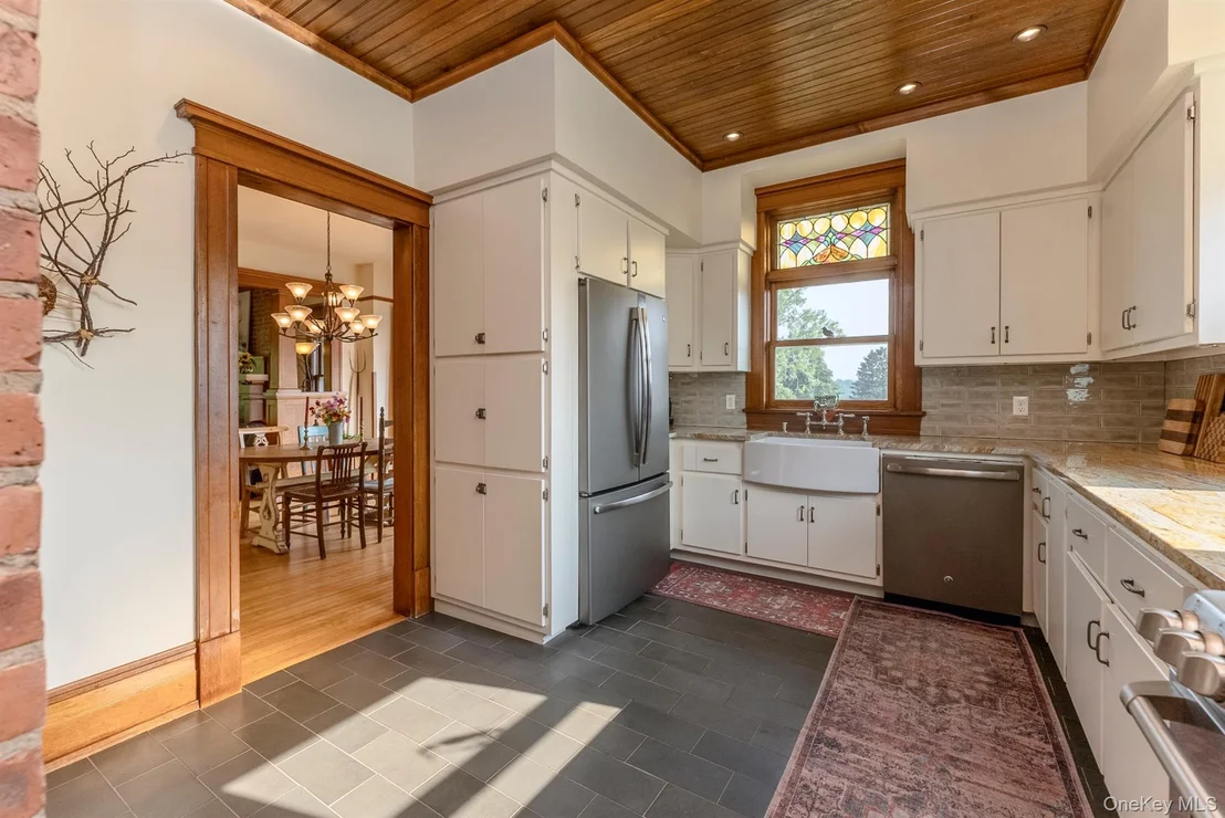 Photo of 108 Latham Circle