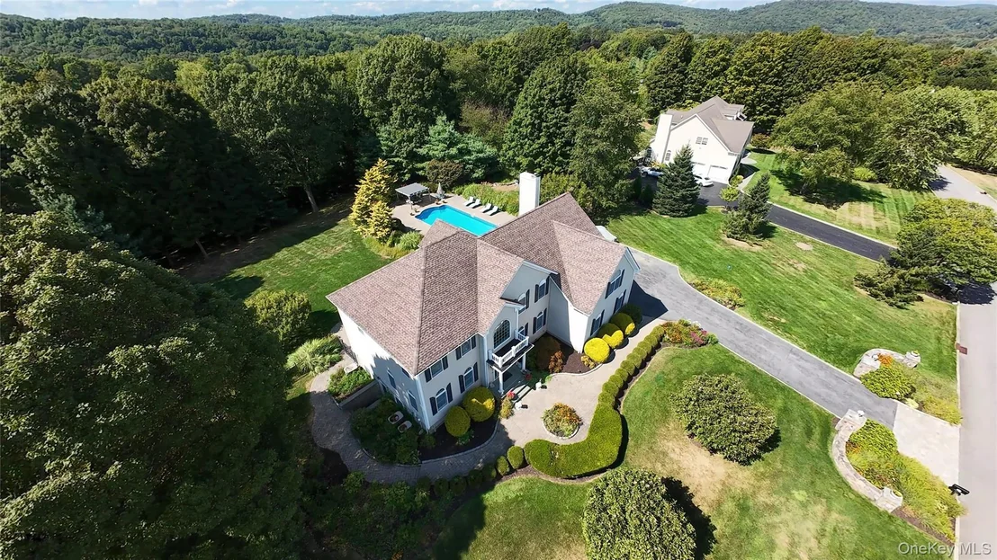 Photo of 27 Kaitlin Drive