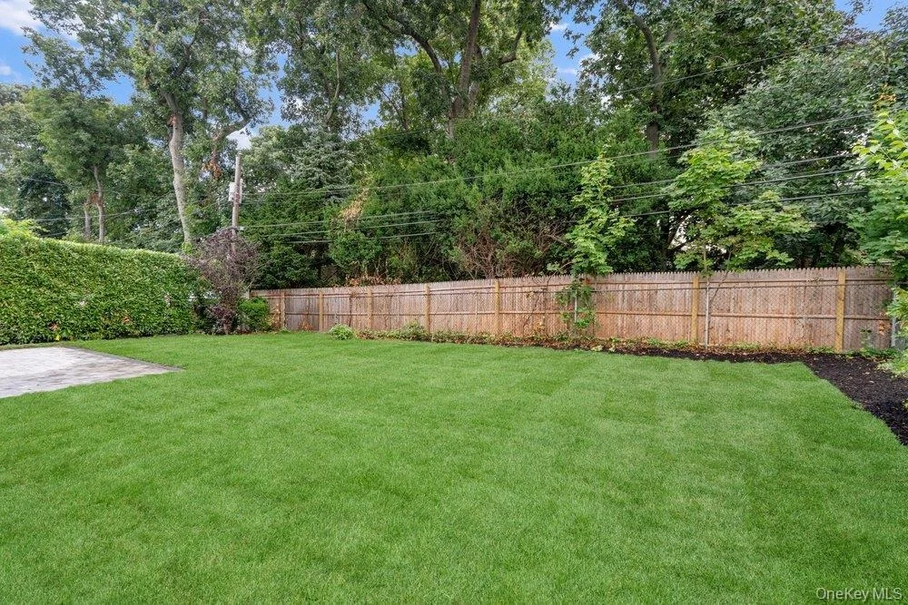 Photo of 93 Morton Boulevard