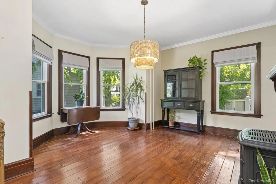 Photo of 23 Willow Avenue