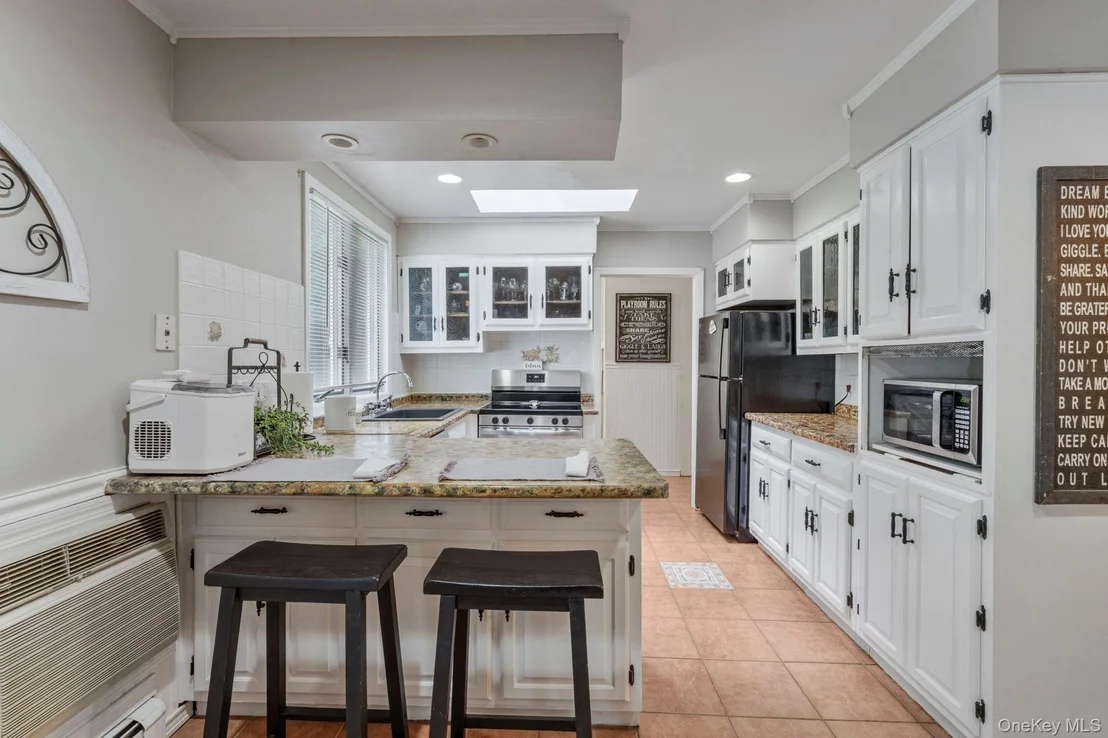Photo of 20 Spaulding Lane