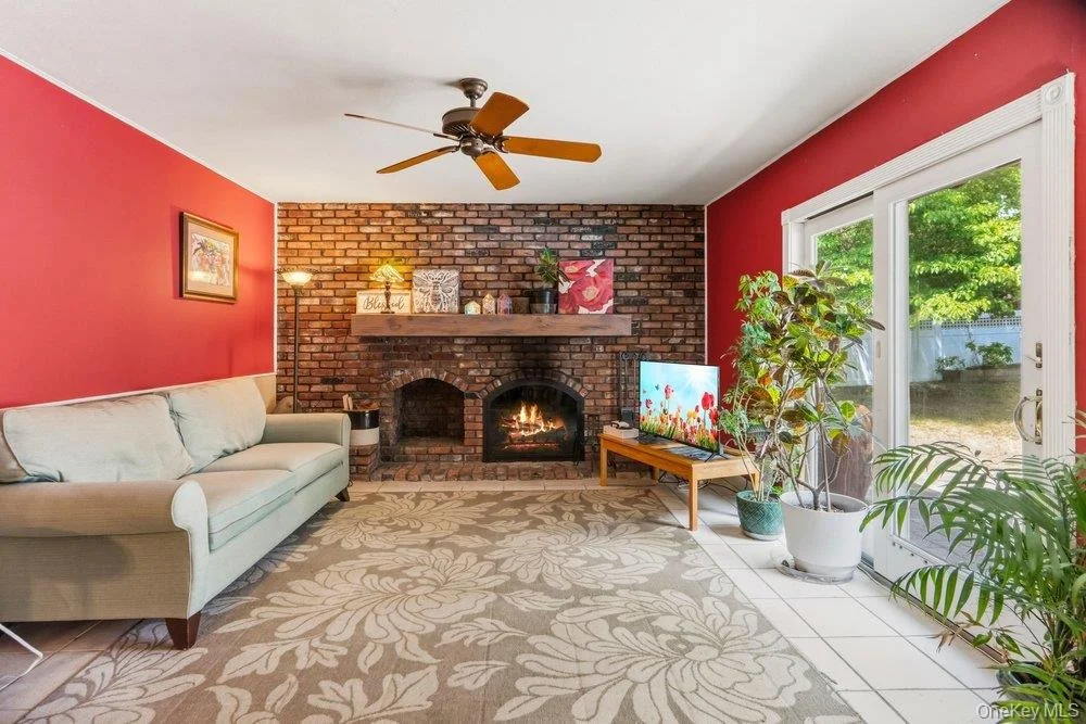 Photo of 9 Dillmont Drive